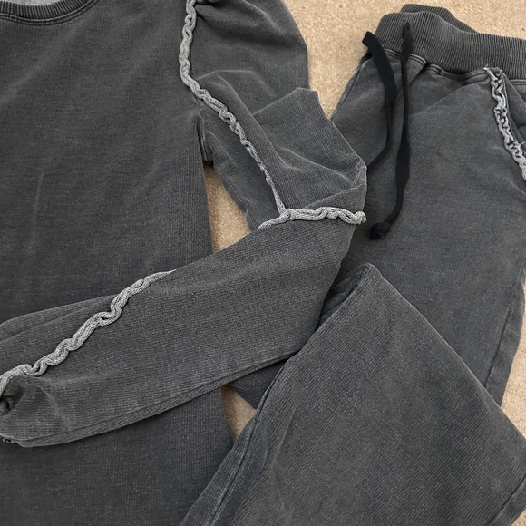 Generation Love Gray Ruffle Trim Sweater and Joggers Set - Picture 2 of 5